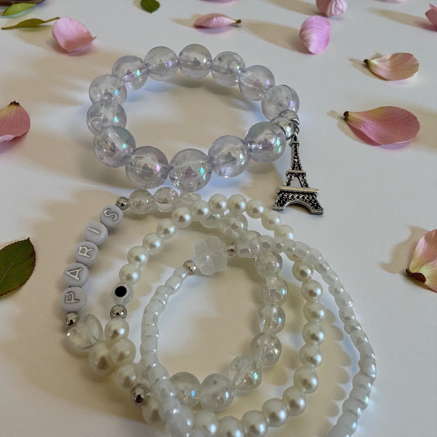 Handgemachtes Perlenarmband Set mit Eifelturm