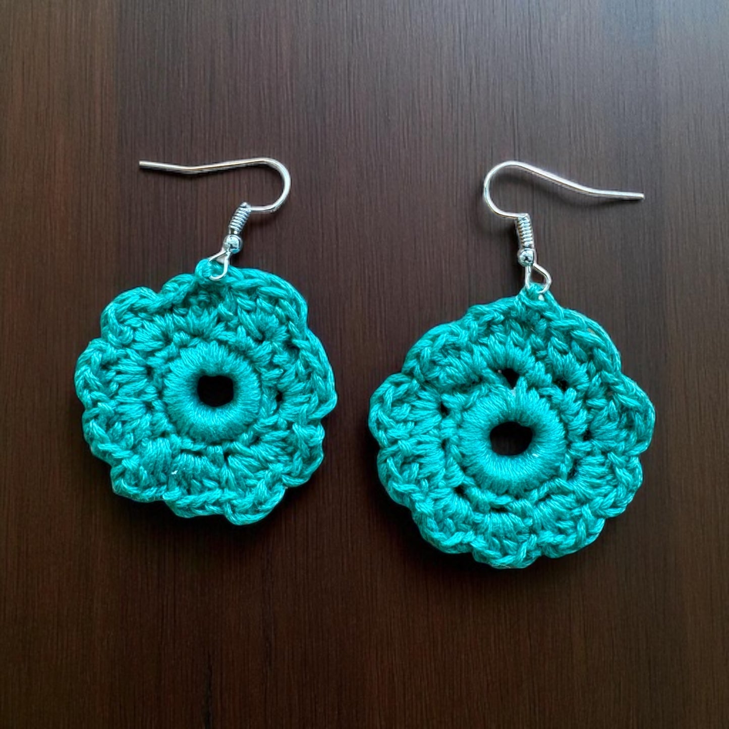 Grüne Strick Ohrringe